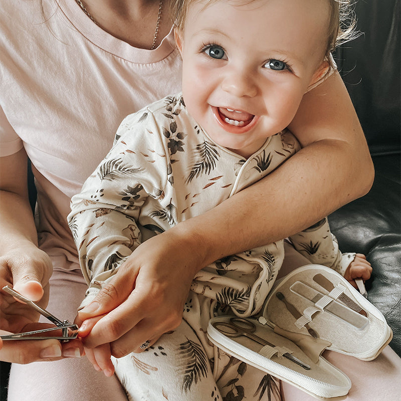 Pear-fect Manicure Kit | Haakaa.